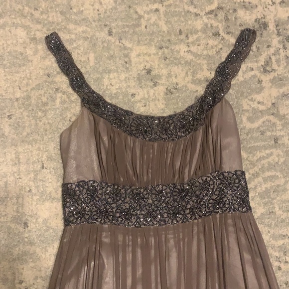 Adrianna Papell Evening Dress - Picture 2 of 7